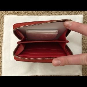 Received as a Christmas present but have a wallet